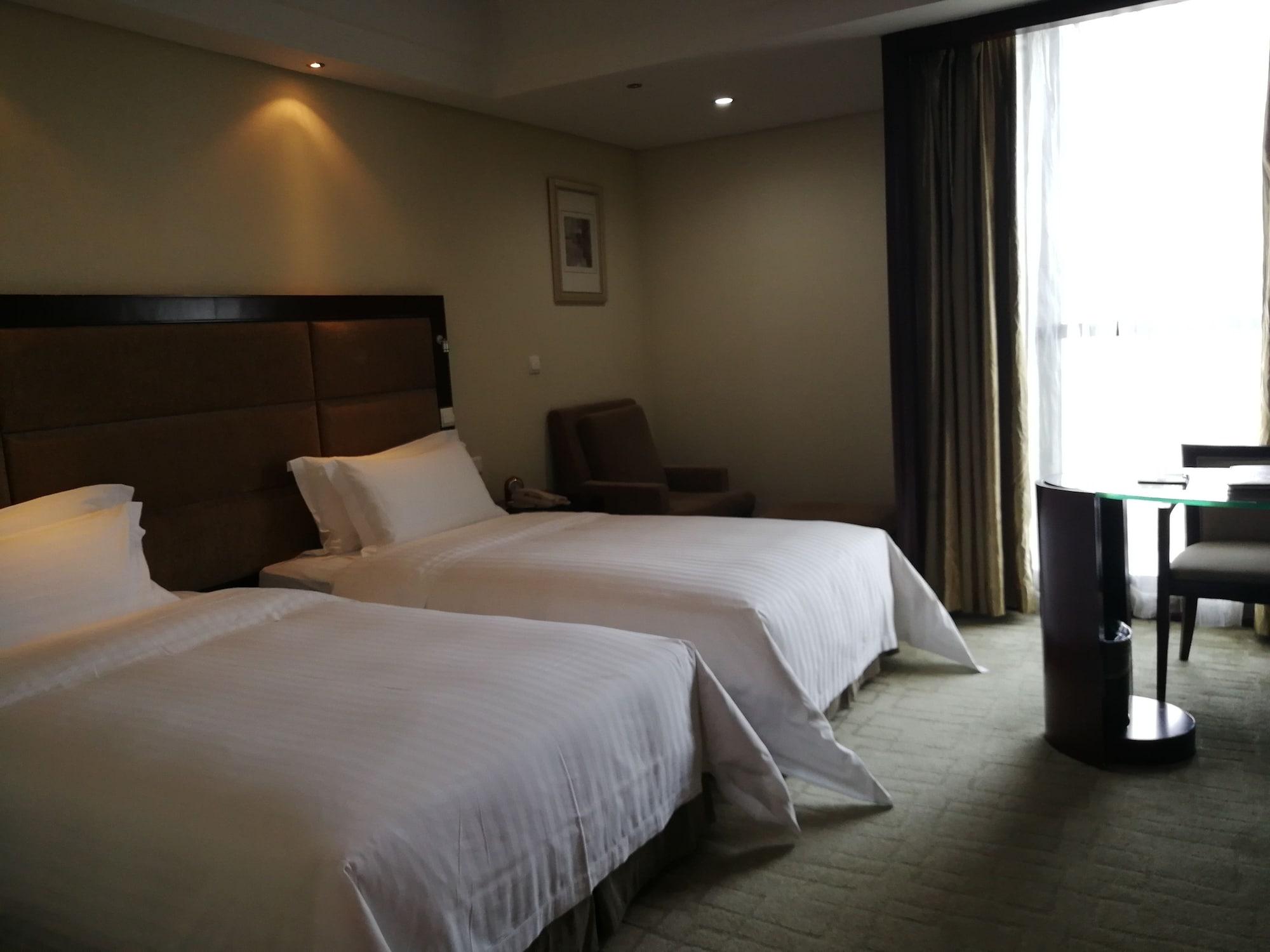 Daysun International Hotel Гуанчжоу Экстерьер фото