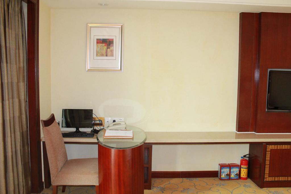 Daysun International Hotel Гуанчжоу Экстерьер фото